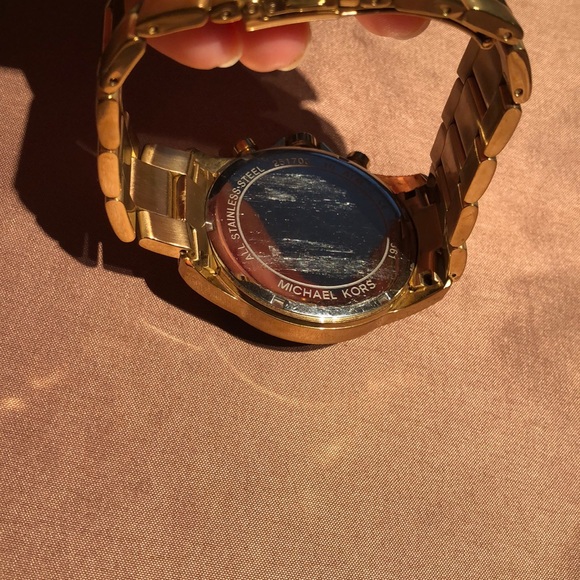 Michael Kors Watch - Picture 9 of 10